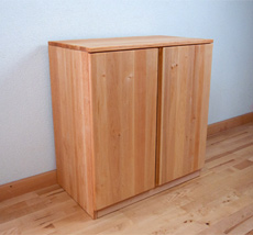 Sideboard Erle zwei Türen massiv