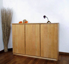 Sideboard Erle massiv drei Türen 